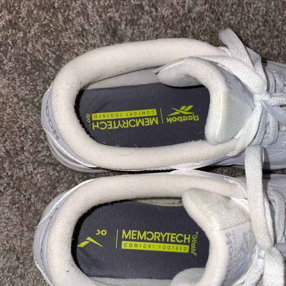 Reebok sneakers - Picture 3 of 5